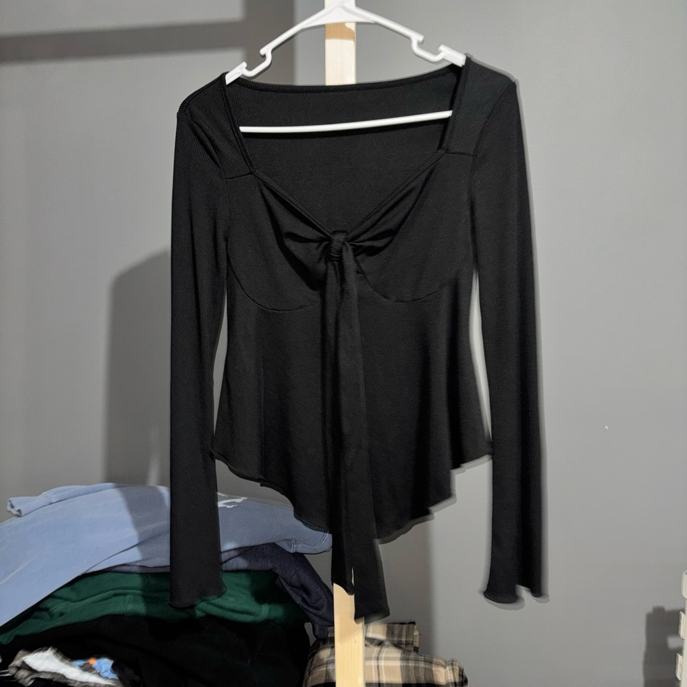Chic Black Tie-Front Women's Blouse